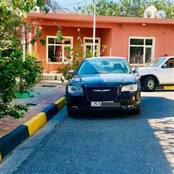 کرایسلەر 300
